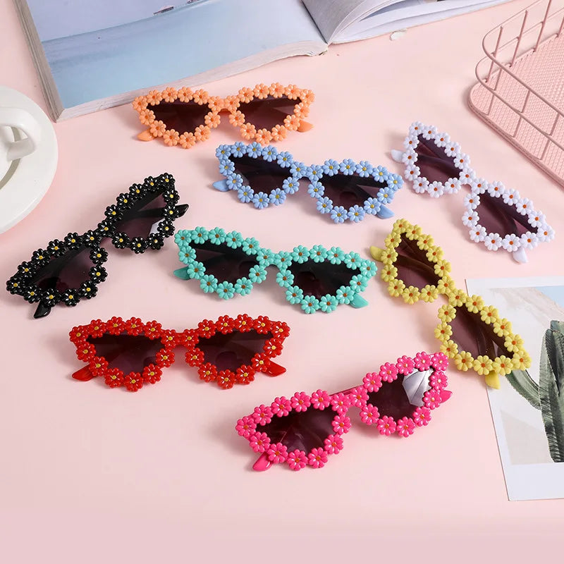 Cute Kids Sunglasses Colors Daisy Cat Eyes Sunglasses Decorative Sunglasses Trendy Children's Sunglasses-Dollar Bargains Online Shopping Australia