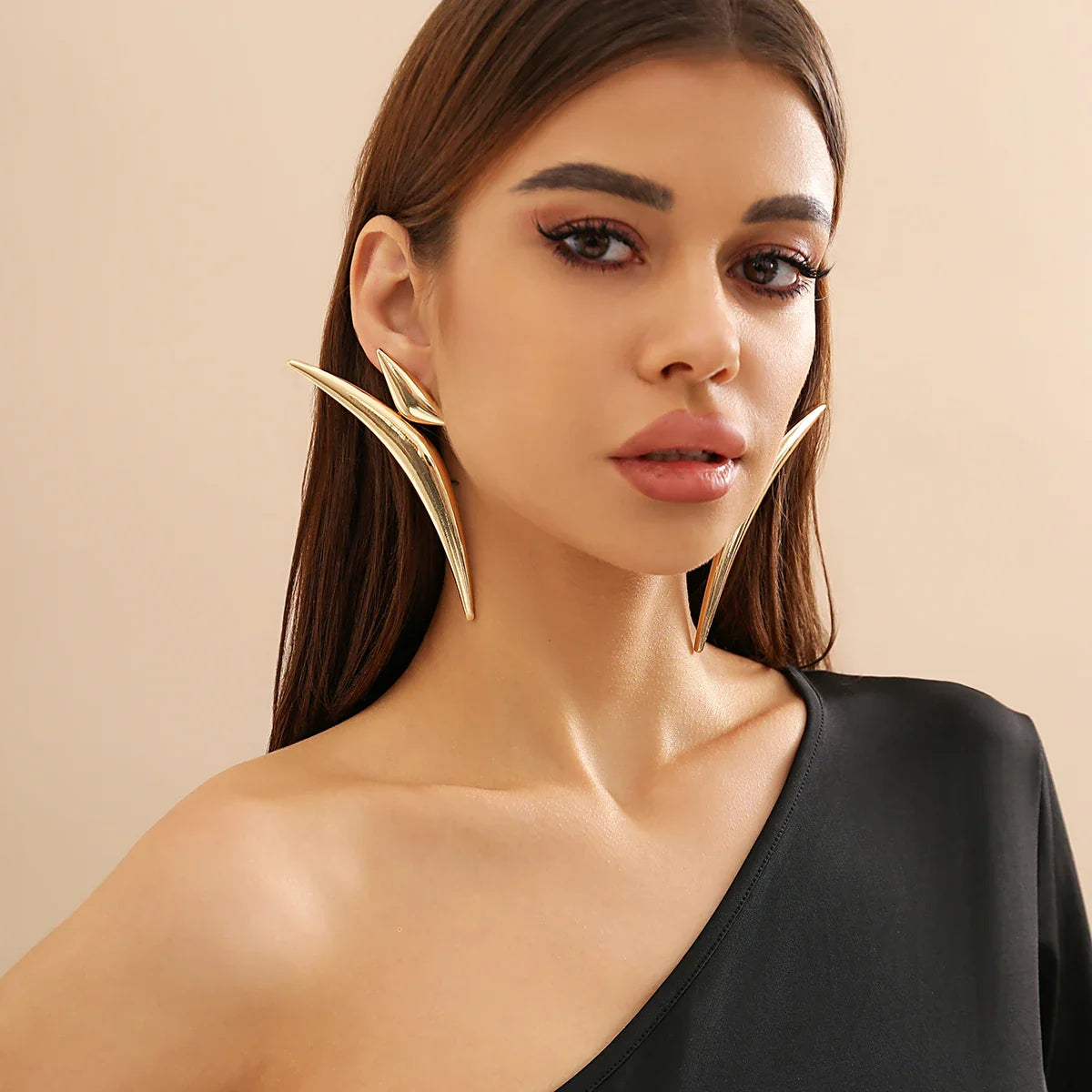 Exaggerated Geometry Long Curved Drop Earrings Fashion Aesthetics Thick Metal Triangular Earrings Women's Trendy Stage Jewelry-Dollar Bargains Online Shopping Australia