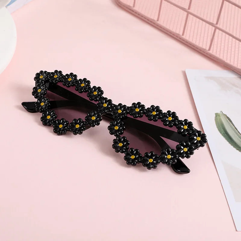 Cute Kids Sunglasses Colors Daisy Cat Eyes Sunglasses Decorative Sunglasses Trendy Children's Sunglasses-Dollar Bargains Online Shopping Australia