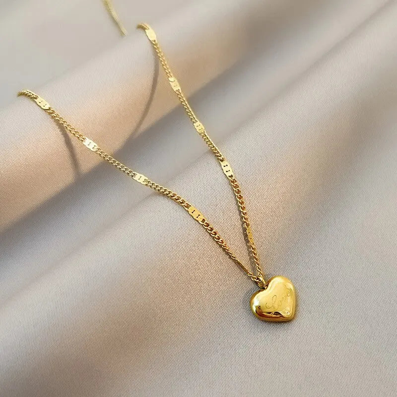 Gold-color Necklace Ms Simple Fashion Peach Heart Engraved Love Collarbone Chain Holiday Gifts-Dollar Bargains Online Shopping Australia