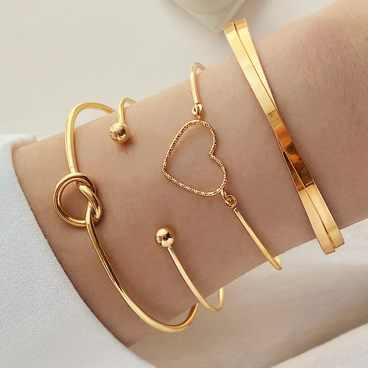 Mental Punk Hard Bracelet for Women Bohemian Gold Color Cuff Bangle Indigenous Open Wide Statement Hand Party Jewelry-Dollar Bargains Online Shopping Australia