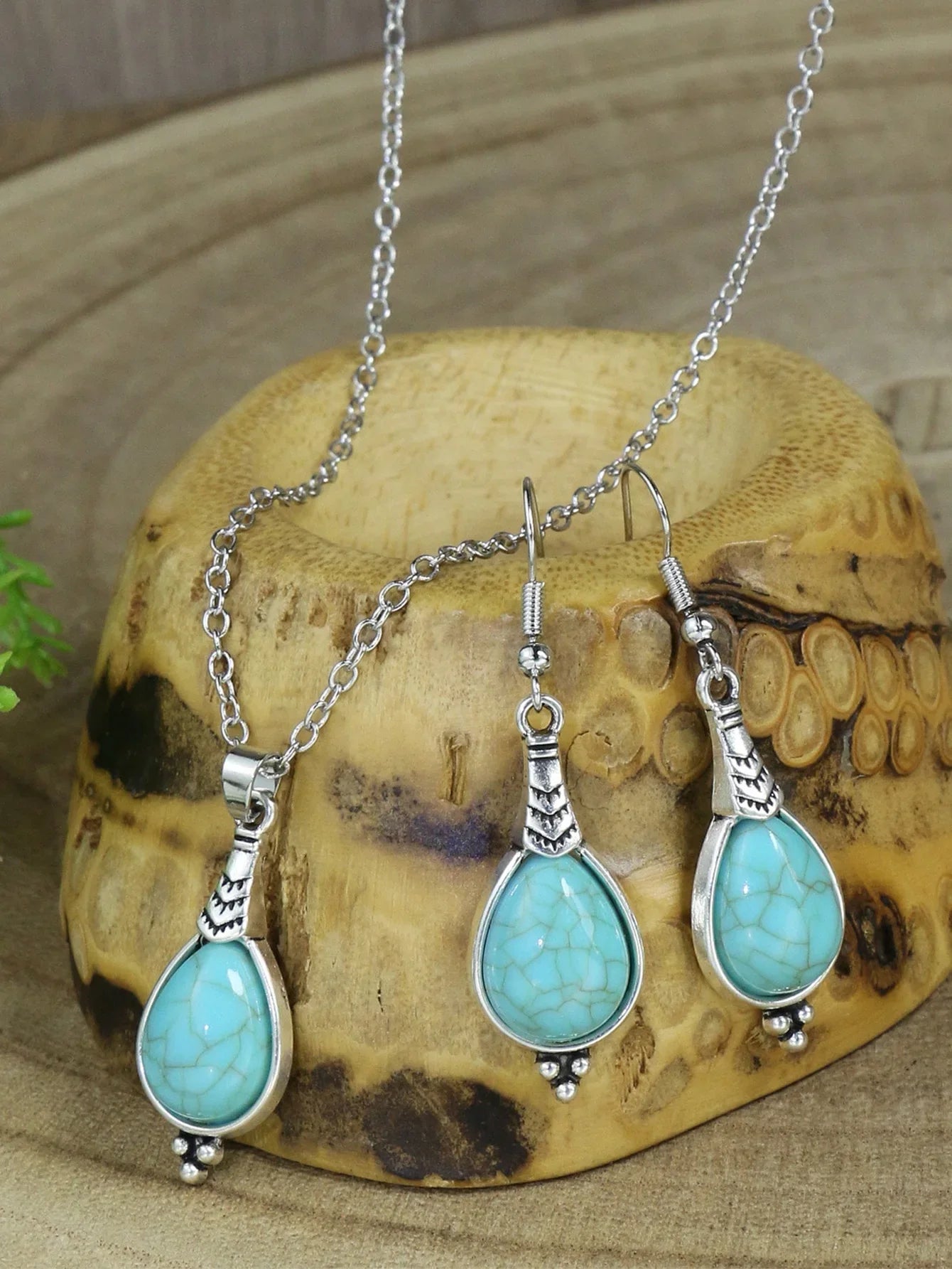 Bohemian Holiday Style Jewelry Set Women's Water Droplet Stone Inlaid Classic Simple Earrings Short Necklace-Dollar Bargains Online Shopping Australia