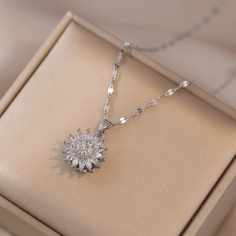 Women's Necklace Rotatable Zircon Sunflower Sunflower Creative Pendant Necklace-Dollar Bargains Online Shopping Australia