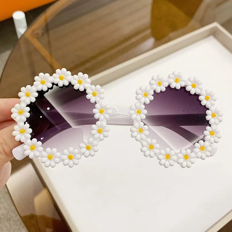 Children Fashion Trendy Sun Flower Sunglasses Cute Lovely Daisy Shape Sun Glasses for Boys Girls Kids Party Eyewear UV400 Shades-Dollar Bargains Online Shopping Australia