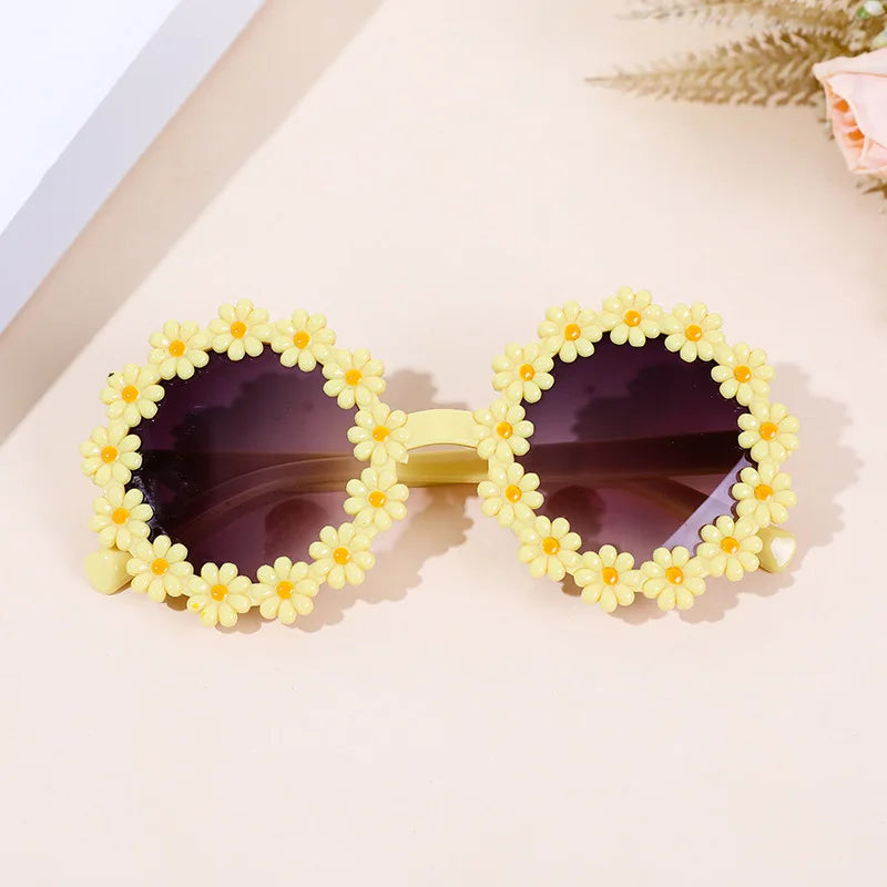 Children Fashion Trendy Sun Flower Sunglasses Cute Lovely Daisy Shape Sun Glasses for Boys Girls Kids Party Eyewear UV400 Shades-Dollar Bargains Online Shopping Australia