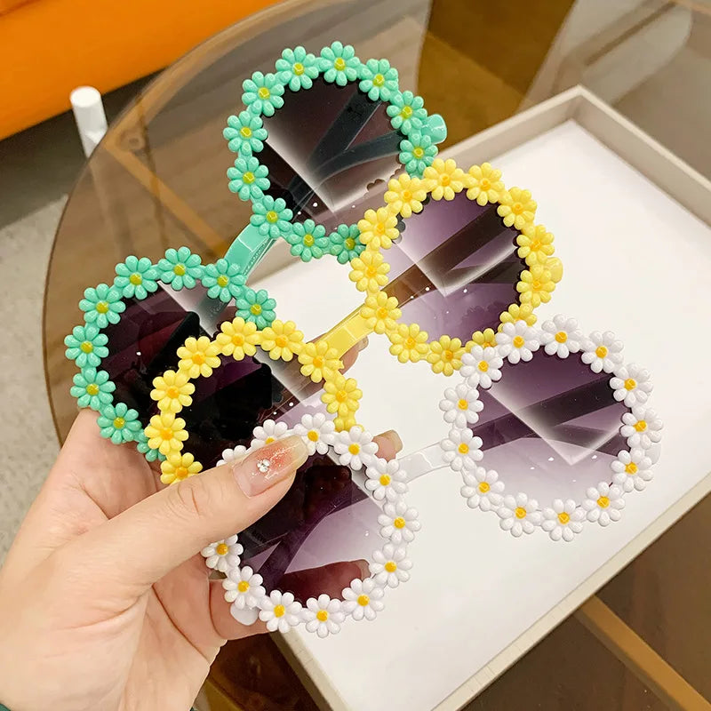 Children Fashion Trendy Sun Flower Sunglasses Cute Lovely Daisy Shape Sun Glasses for Boys Girls Kids Party Eyewear UV400 Shades-Dollar Bargains Online Shopping Australia