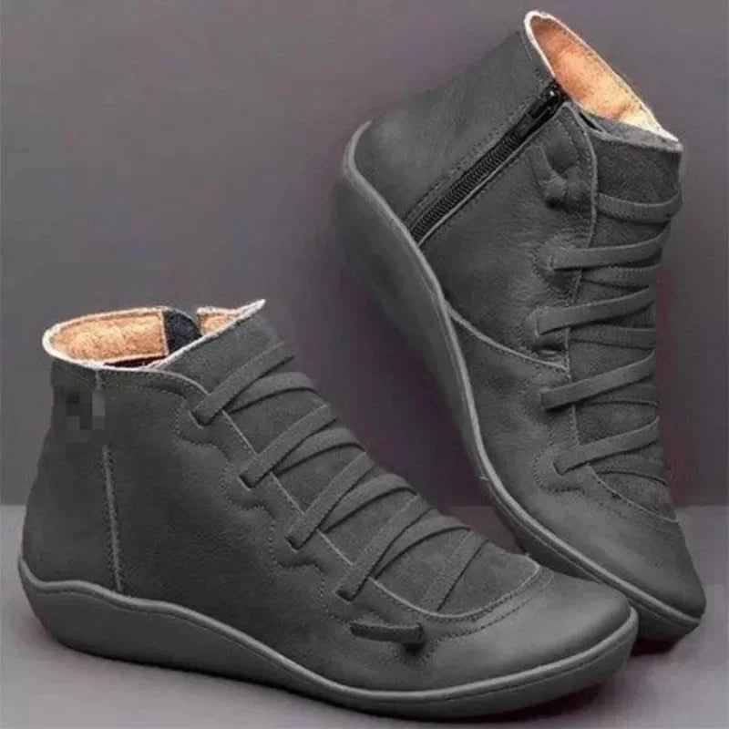 Women's Genuine Leather Flat Shoes Women's Retro Short Boots Fashion Matching Fur Women's Lace Up Boots