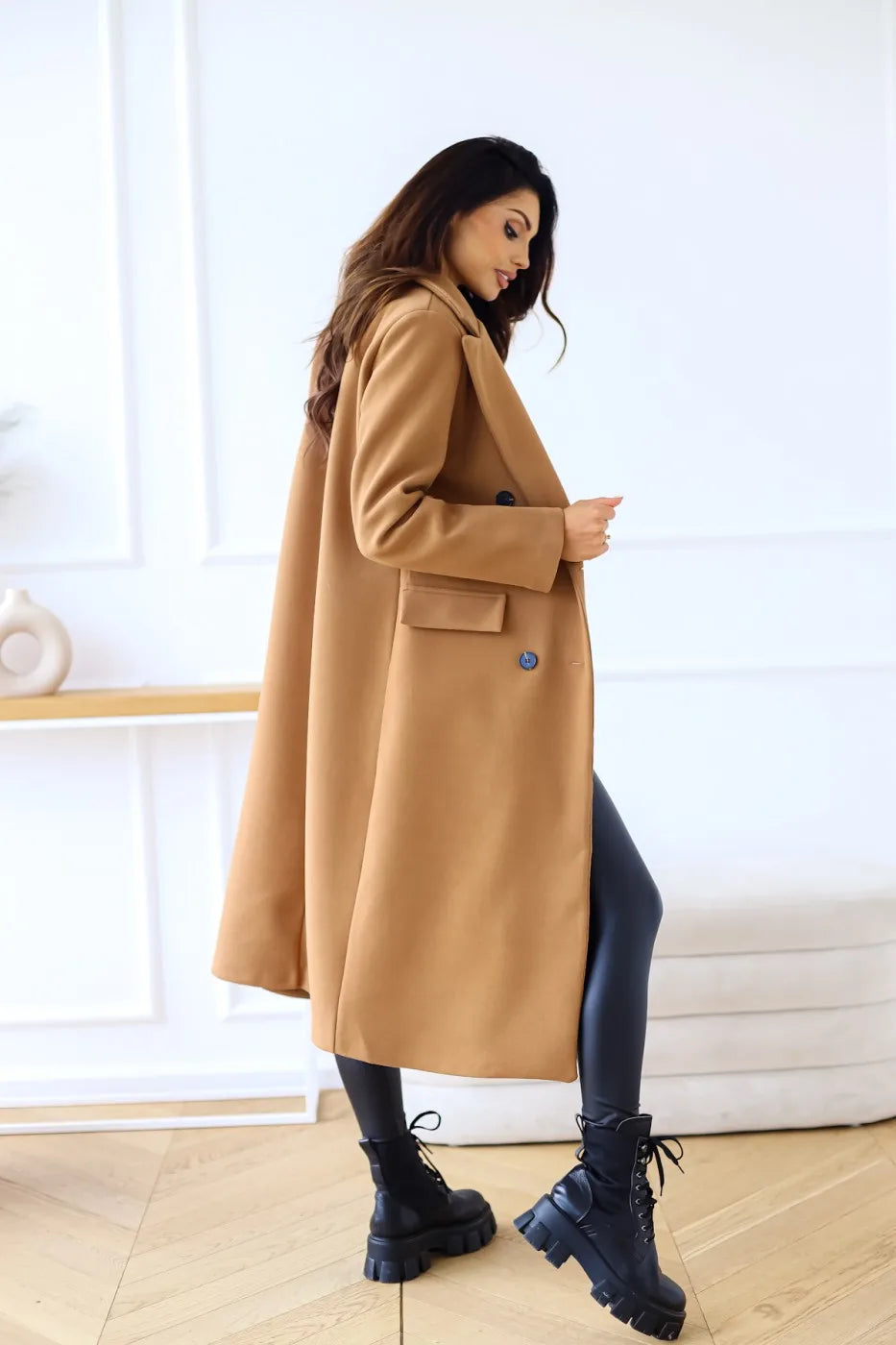 Women's minimalist double breasted long sleeved lapel button down woolen jacket with loose