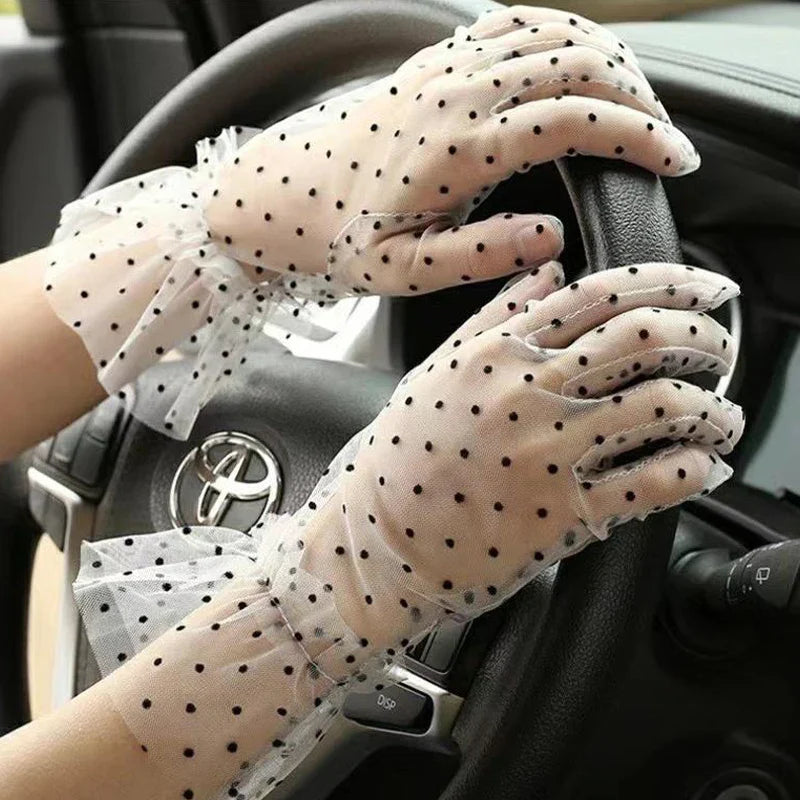 Elegant Wedding Bridal Gloves Soft Tulle Dots Ruffle Short Lace Gloves Bridesmaid Gloves Party Mittens Wedding Accessories-Dollar Bargains Online Shopping Australia