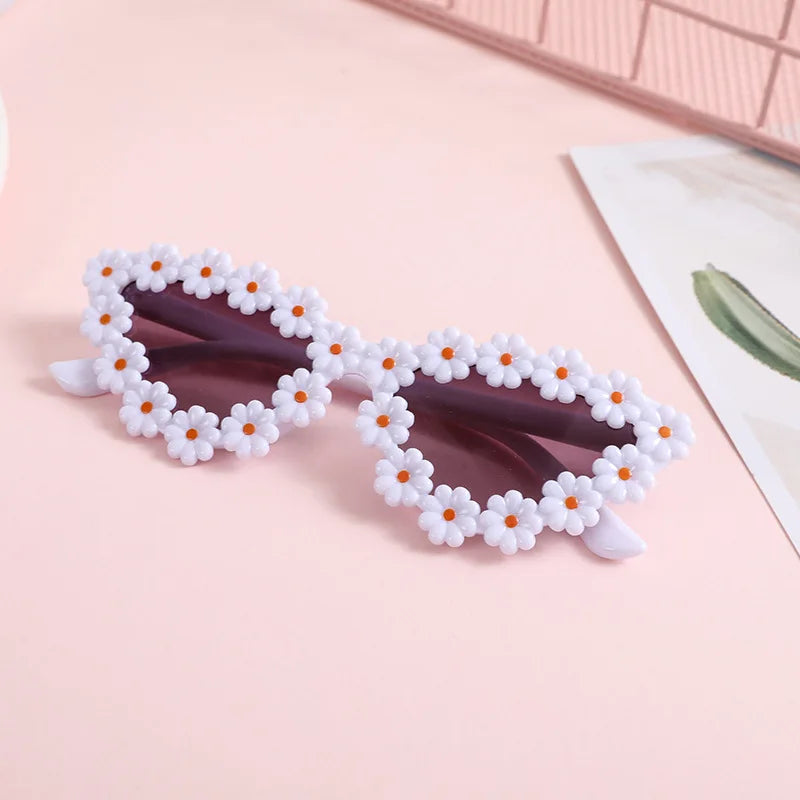 Cute Kids Sunglasses Colors Daisy Cat Eyes Sunglasses Decorative Sunglasses Trendy Children's Sunglasses-Dollar Bargains Online Shopping Australia