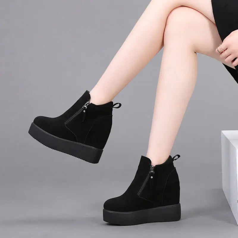 Platform Wedge Hidden Heel Women Ankle Boots Flock Leather Warm Female Wedge Shoes Zipper Winter Shoes Sneakers