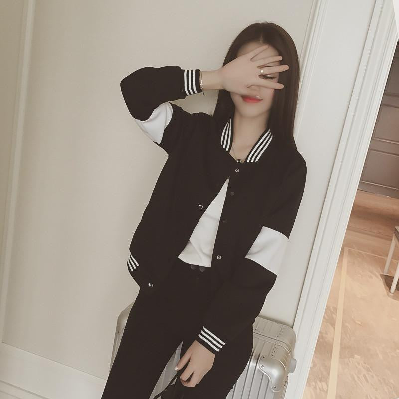 style black and white color block casual baseball shirt short jacket female Covered button women coat cardigan