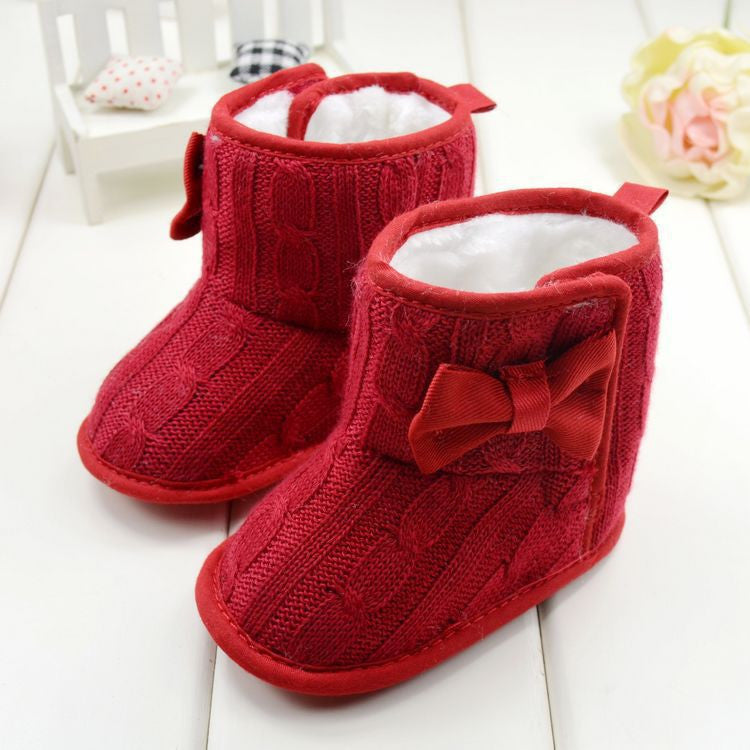 Baby girl sales fur boots